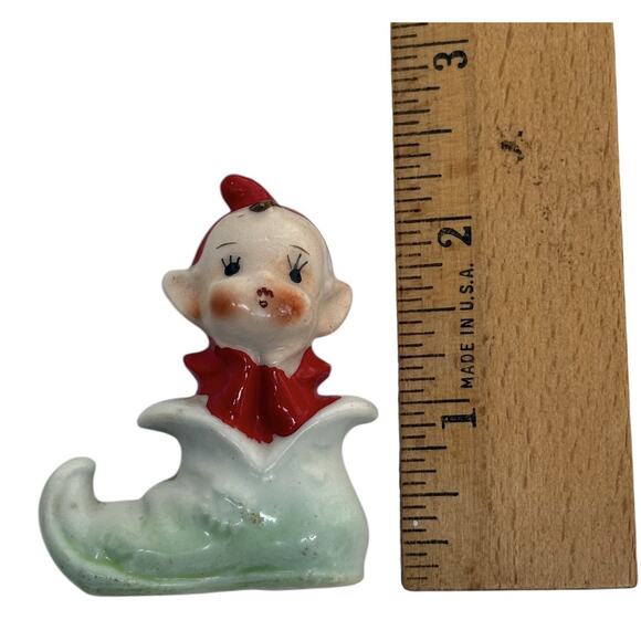 Mid Century Pixie Elf Ceramic Figurine Red Hat Coat Green Shoe Japan Christmas - Picture 10 of 13